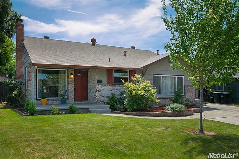 1st image of 2434 Catalina Dr