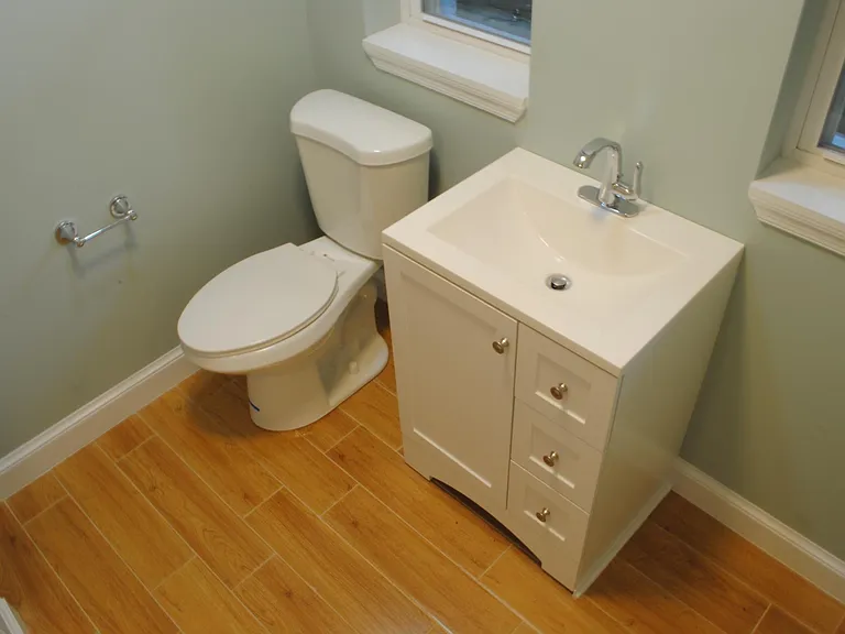 1906 R St NW #12 — Photo 8