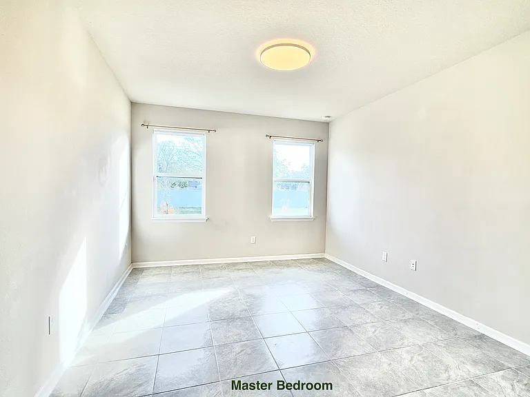 2129 Laceflower Dr — Photo 9