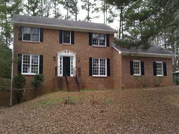 2nd image of 2127 Lunceford Ln