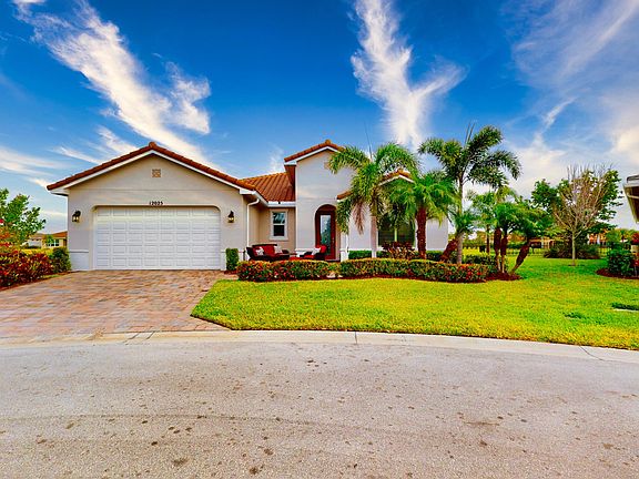 3rd image of 12025 SW Bayberry Avenue