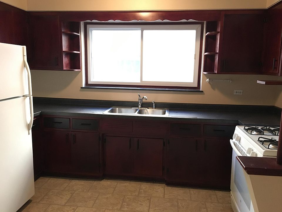 1st image of 2440 W 106th St APT 1W