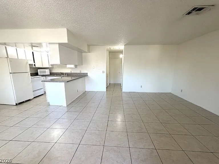 3440 Civic Center Dr #C — Photo 3