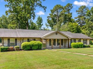 2623 Valley View Dr, Rocky Face, GA 30740