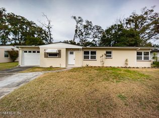 5733 Cedar Forest Dr N, Jacksonville, FL 32210