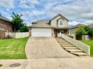 5217 S 62nd St, Rogers, AR 72758