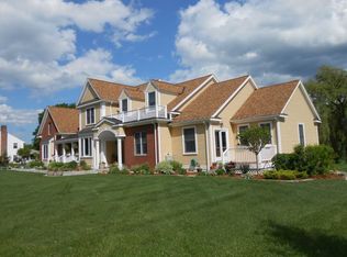 364 Linebrook Rd, Ipswich, MA 01938