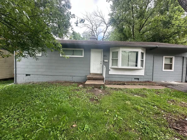 11021 Bristol Ter, Kansas City, MO 64134