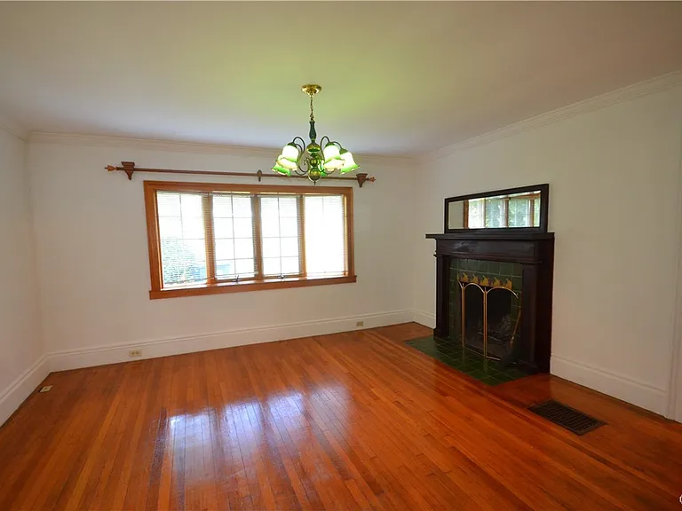 210 Lincoln Park Dr — Photo 20