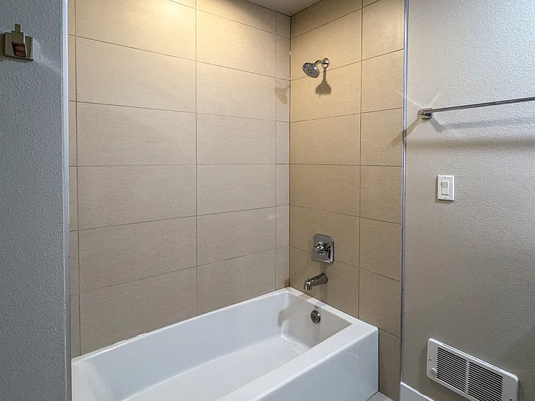 6314 34th Ave SW #3 — Photo 13
