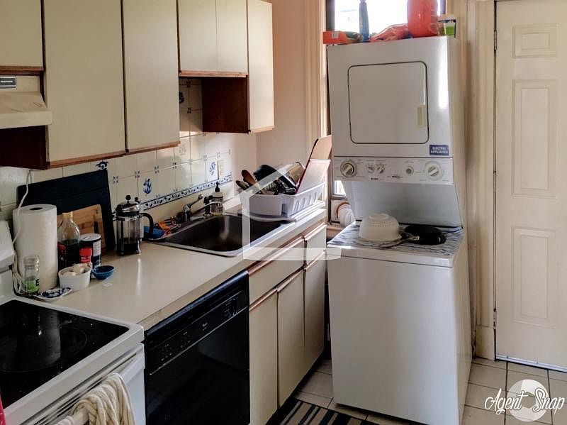 2nd image of 7 Bellvista Rd #1B