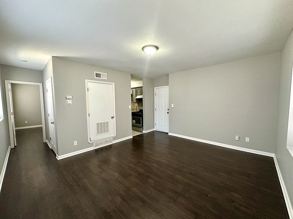 1st image of 1305 E Armour Blvd APT 108