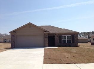 400 Sparrow Rd, Jacksonville, AR 72076