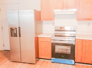 527 W Murray St #5, Macomb, IL 61455