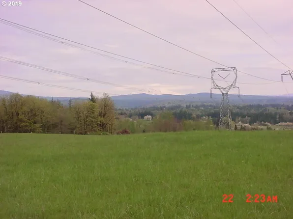 32030 NE Hurt Rd, Troutdale, OR 97060