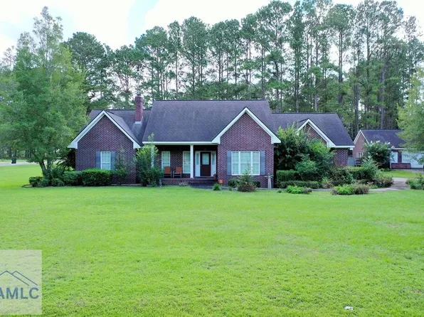 708 Merganser Cir, Glennville, GA 30427