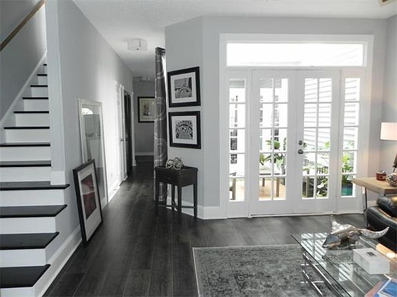 3rd image of 4723 Annunciation St