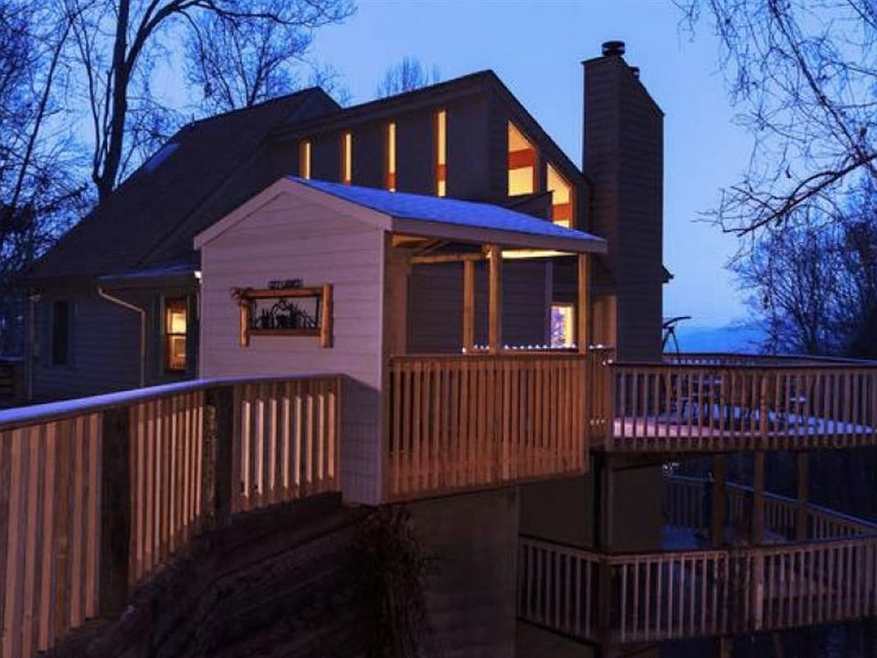 1st image of 1525 Zermatt Dr