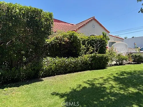320 N Laurel Ave Photo 1