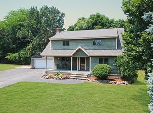 16 Lois Ln, Salem, NH 03079