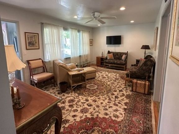 2nd image of 29 Maryland Blvd