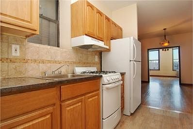 2nd image of 256 E 125th St APT 15