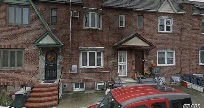 1st image of 2131 32nd St