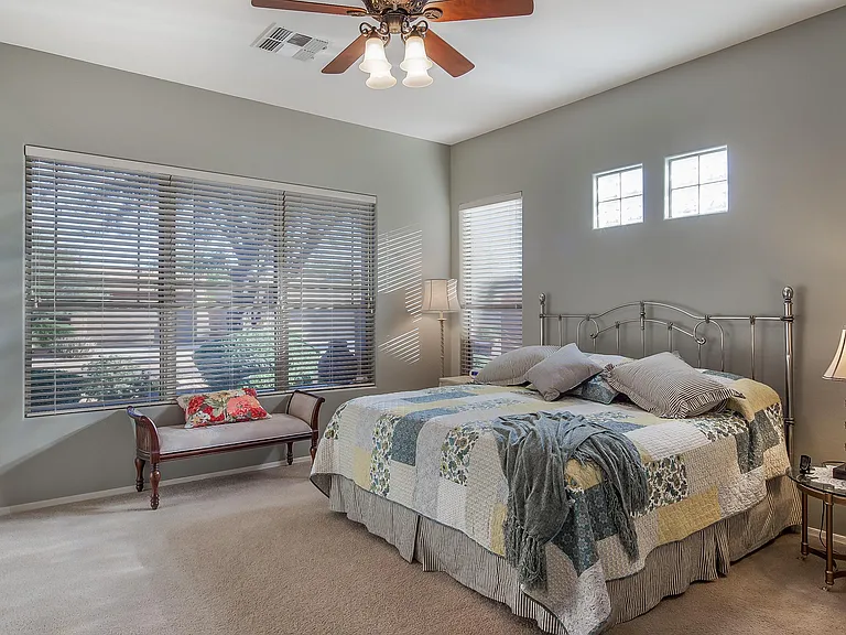 9562 E Chuckwagon Ln — Photo 18