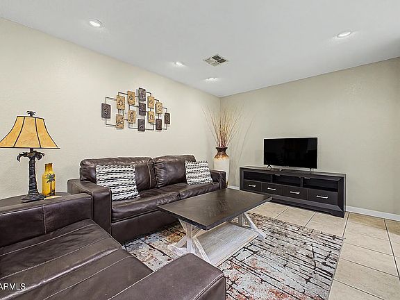 5th image of 14300 W Bell Rd Unit 209