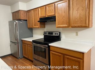 821 Camino Ct APT 13, Redding, CA 96002