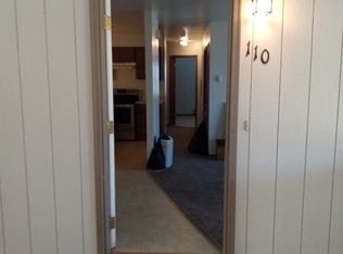 110 S Crescent Lake Rd, Saint Clair, MO 63077