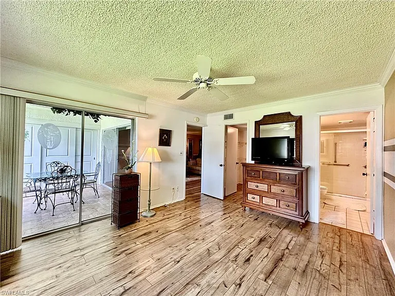 5467 Rattlesnake Hammock Rd #207 — Photo 10