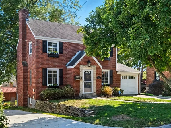 212 Bernice St, Pittsburgh, PA 15237