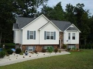 368 Hickory Hills Ln, Lexington, NC 27295