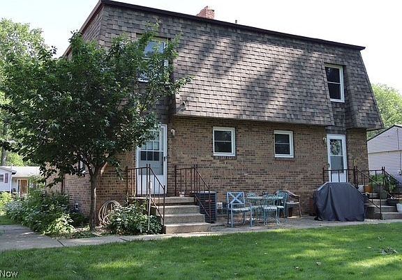 5th image of 7744 Brookwood Dr NE