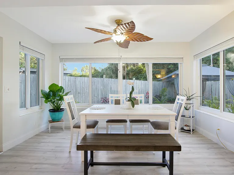 466 Tequesta Dr — Photo 17