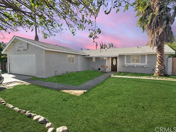 1st image of 7978 Dumond Dr
