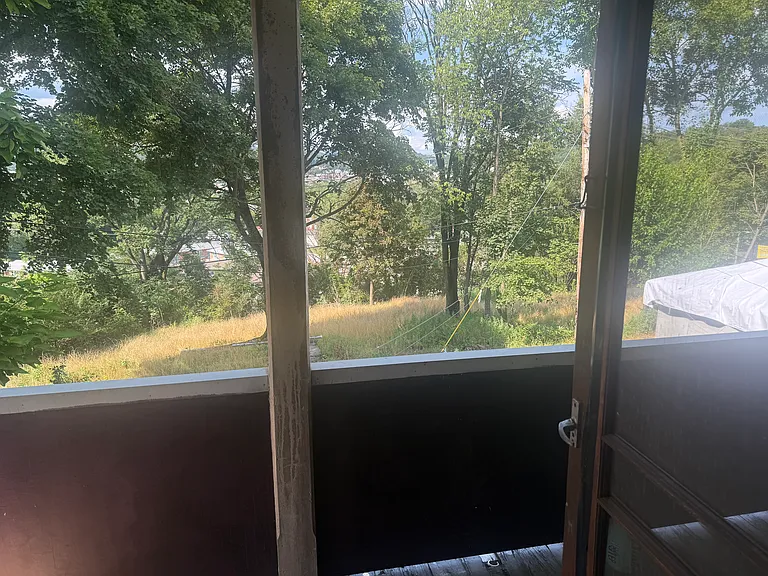 22 Browning St — Photo 32