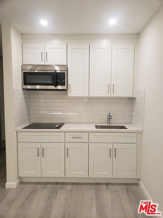 1st image of 1845 Glendon Ave APT 303