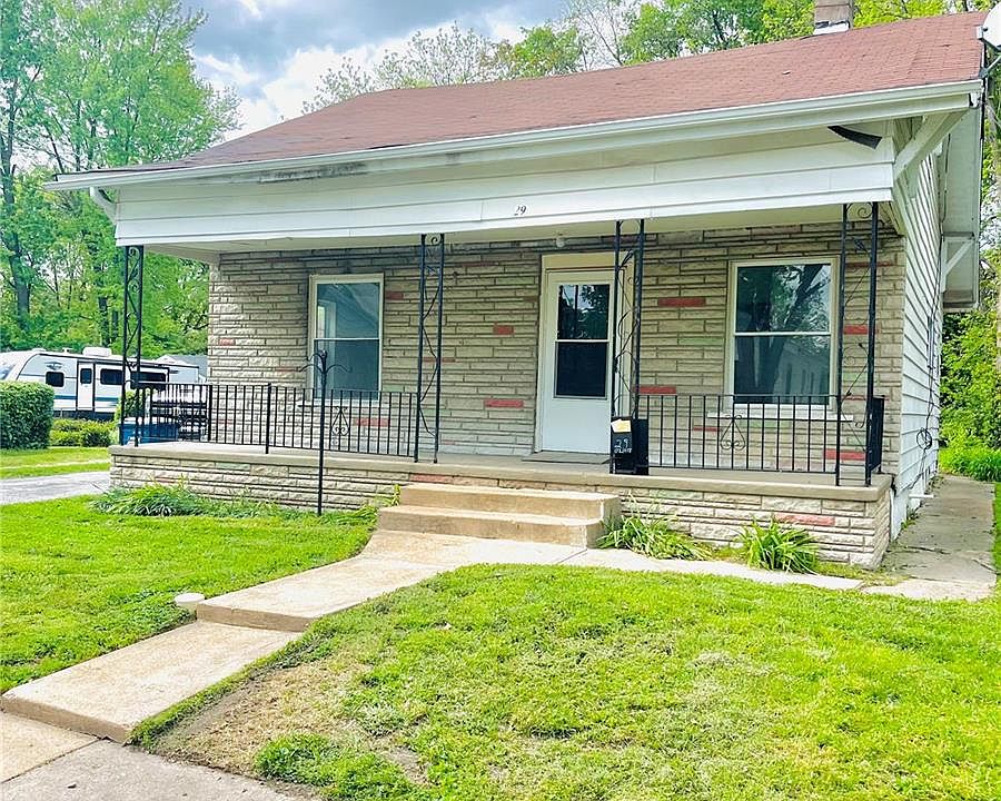 1st image of 29 Oliver Ave