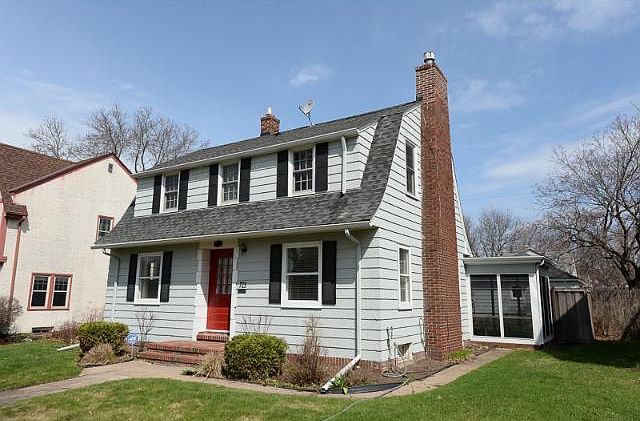 1st image of 723 Nevada Ave E