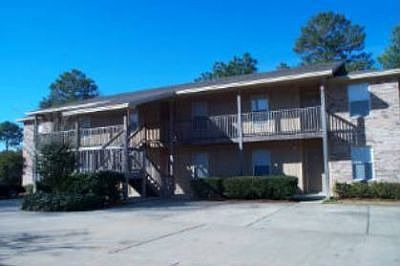 1st image of 896 Silverwood Unit 6