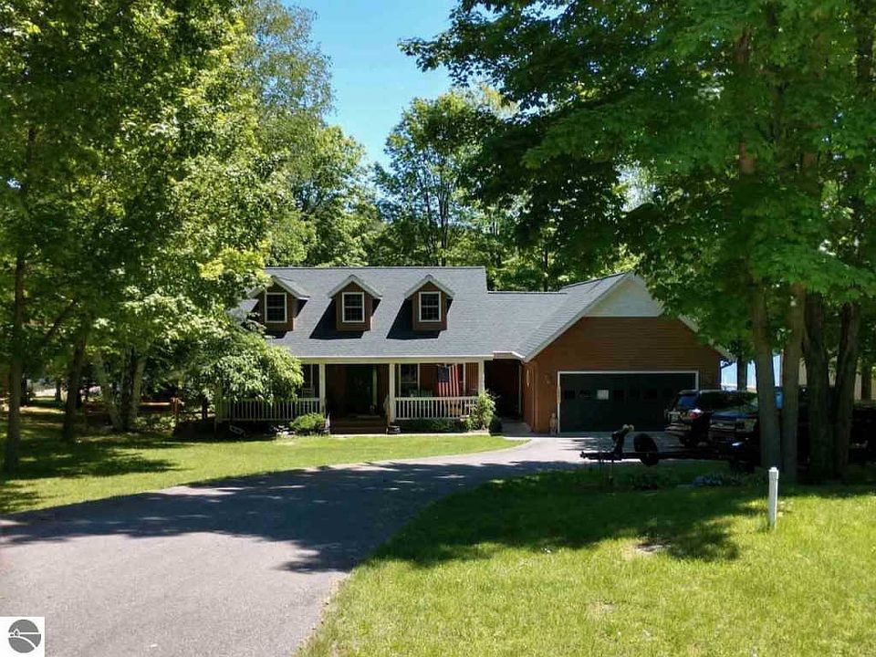 1st image of 7842 Darmon Pl