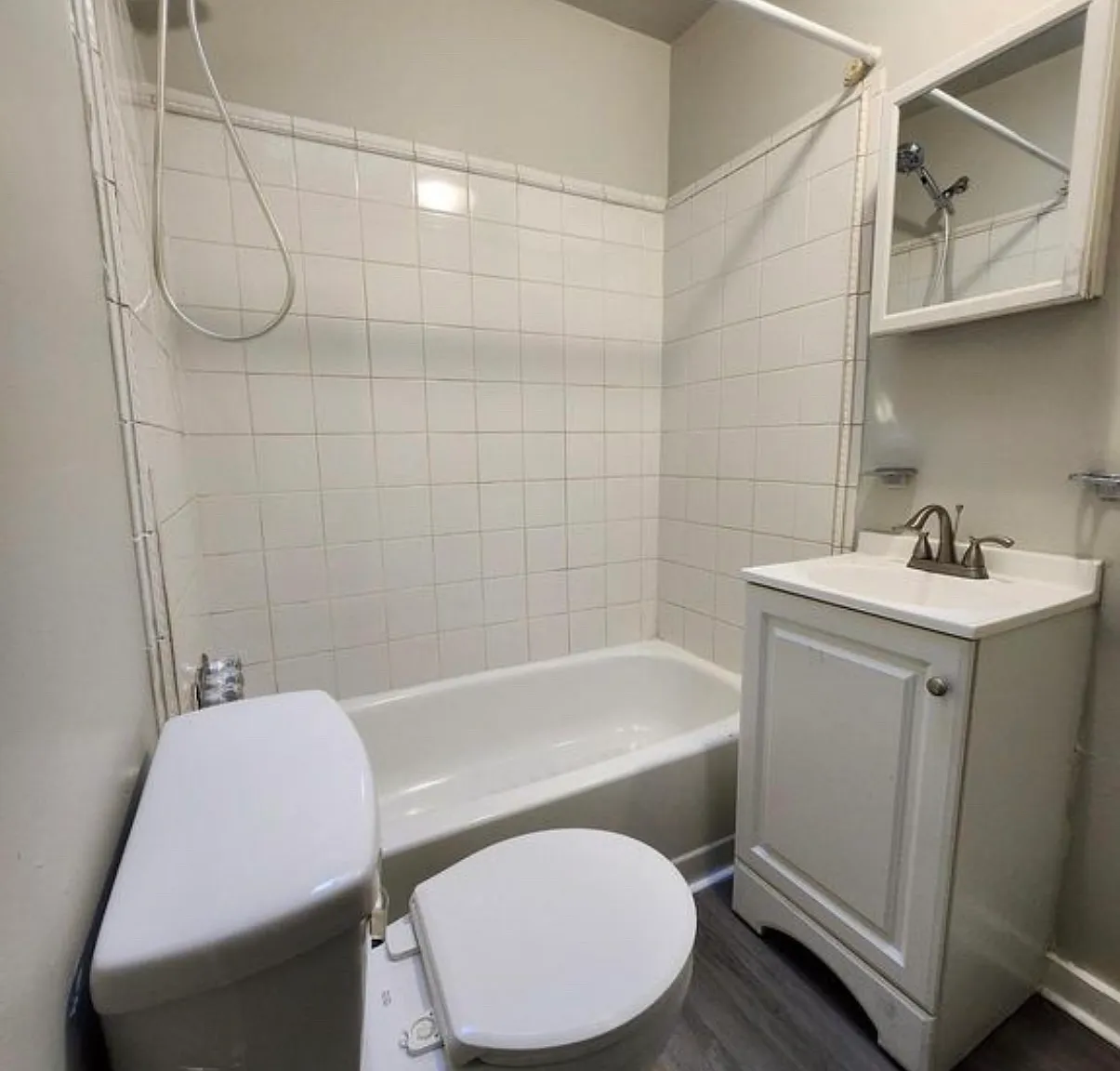 2 bed, 1200 sqft, $1,600 — Photo 4