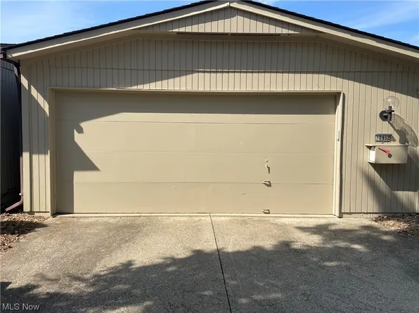 12932 Dell Ridge Ct #7032, Strongsville, OH 44149