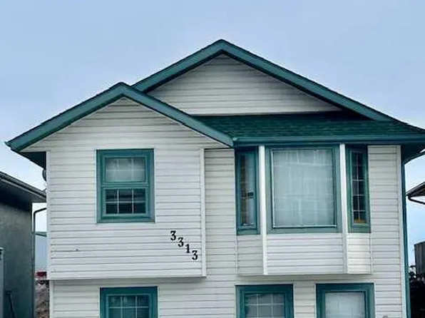 3313 NW 50th Ave, Sylvan Lake, AB T4S 1A9