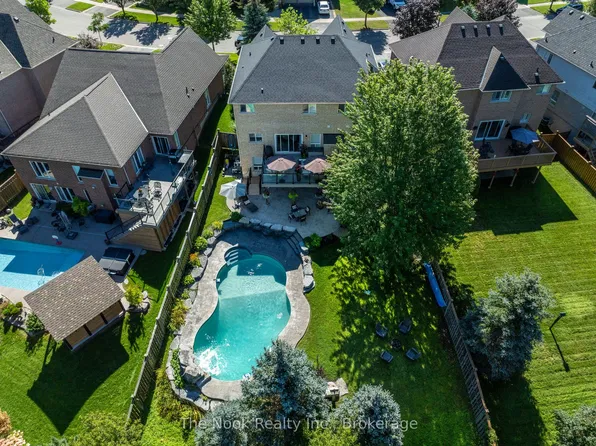 134 2nd Ave, Uxbridge, ON L9P 2A2