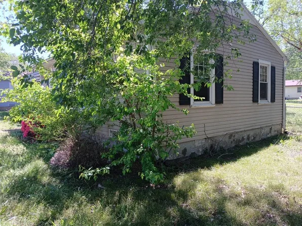 1444 5th St, West Plains, MO 65775