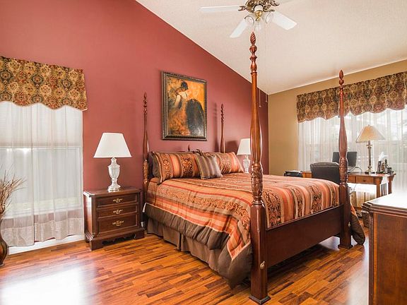 4th image of 3075 Pineda Crossing Dr