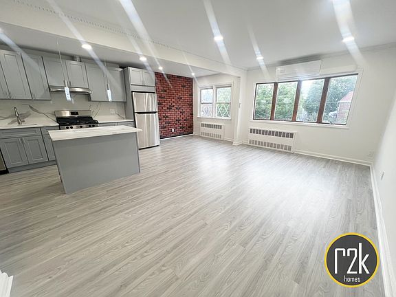 3rd image of 20-57 48th St #2F